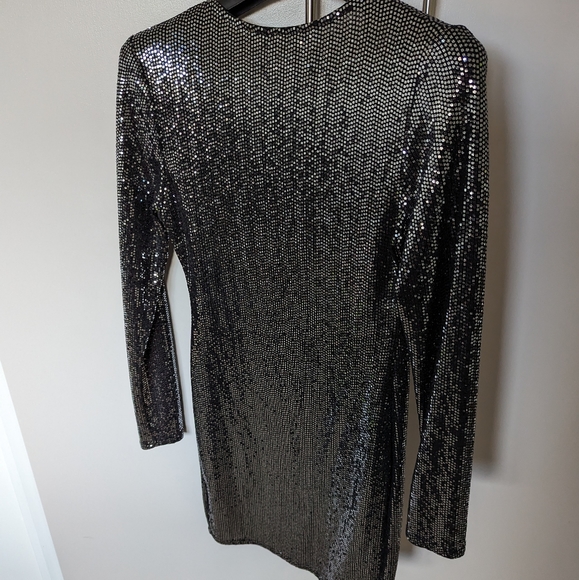 Sparkly dress - Picture 3 of 3